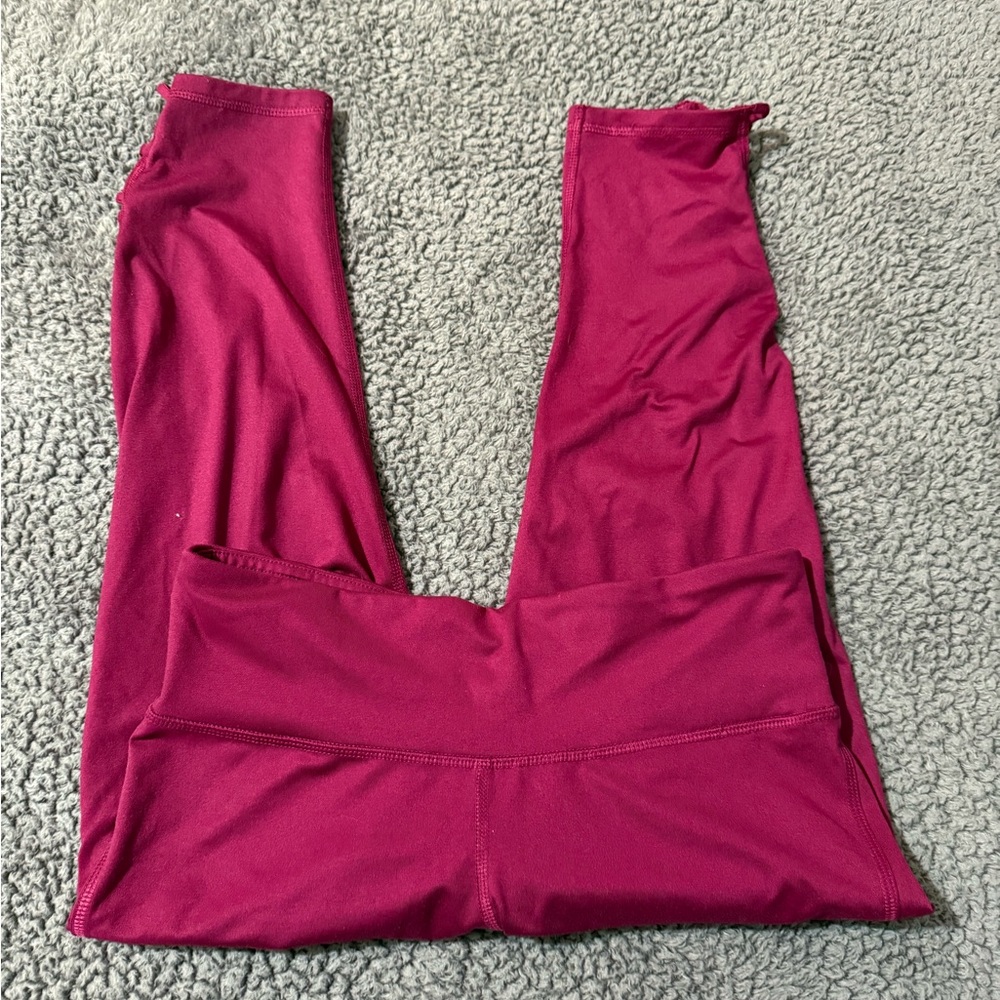 Champion Women’s Capri Leggings - Size M‎ ✨